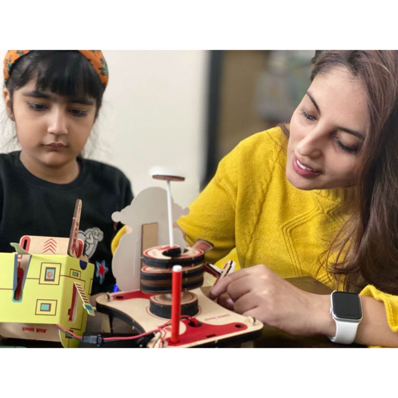 5-in-1 DIY Transforming Bots | 8-12 yrs